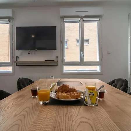 Apartment F2 Hypercentre - Proche Gare - Wifi Gratuite *