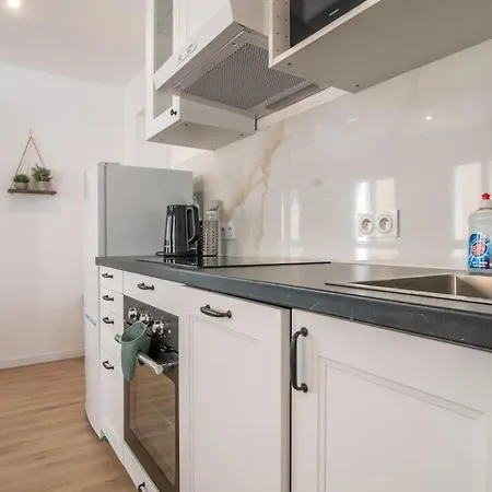F2 Hypercentre - Proche Gare - Wifi Gratuite Apartment *