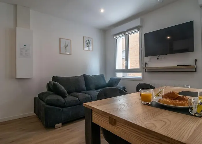 F2 Hypercentre - Proche Gare - Wifi Gratuite Appartement *